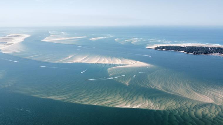 Banc d'Arguin et passes du Bassin d'Arcachon vus par drone